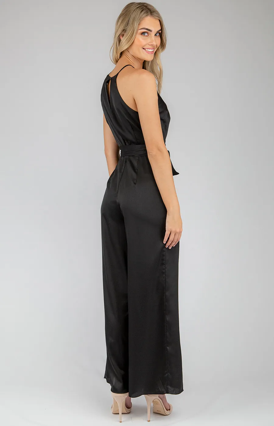 Halter Neckline Jumpsuit with Pleated Detail (SJP454A)