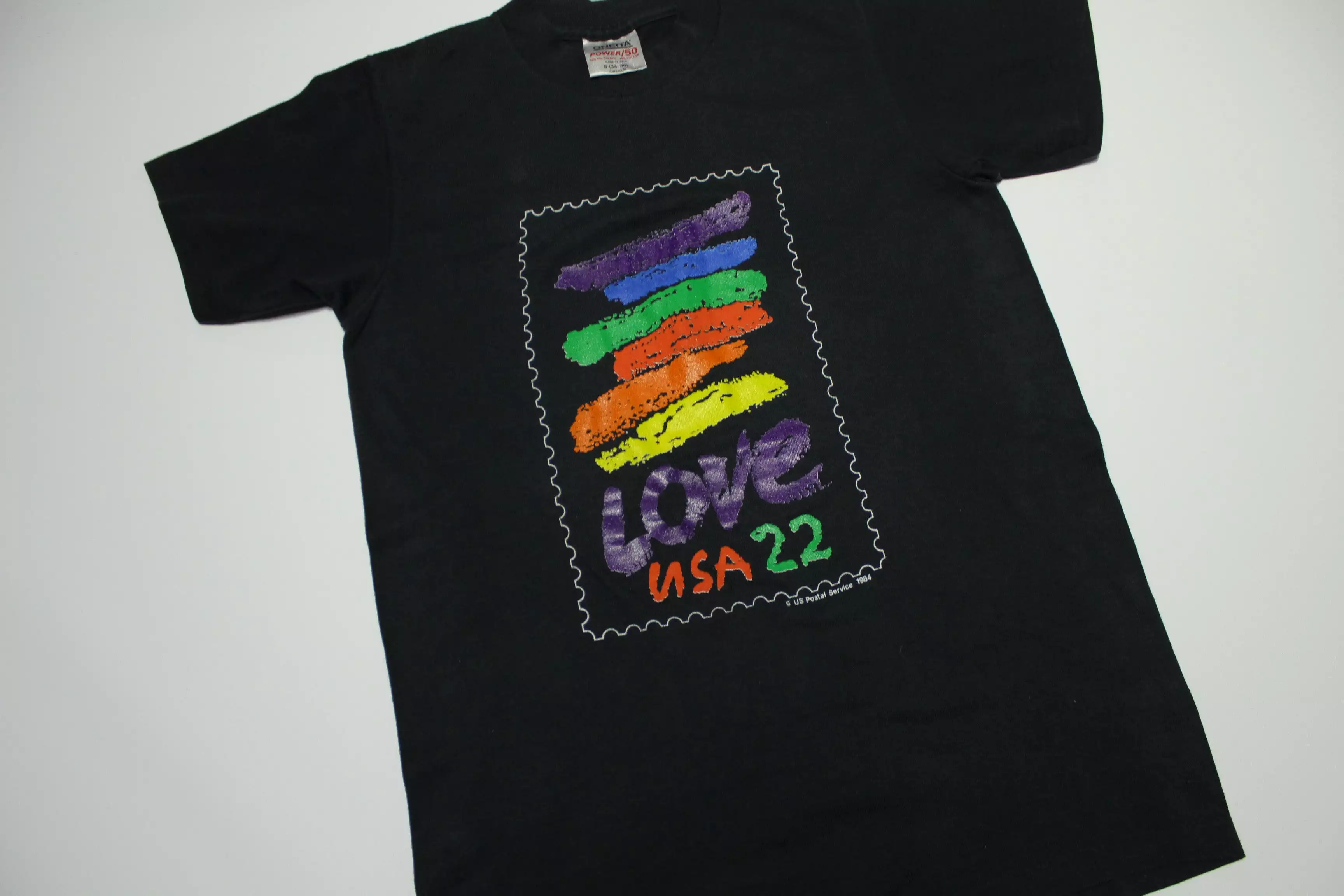 Love USA 22 Crayon Stamp USPS 1984 Vintage 80's Single Stitch Oneita T-Shirt