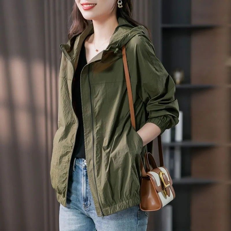 Summer hooded lightweight short jacket for women