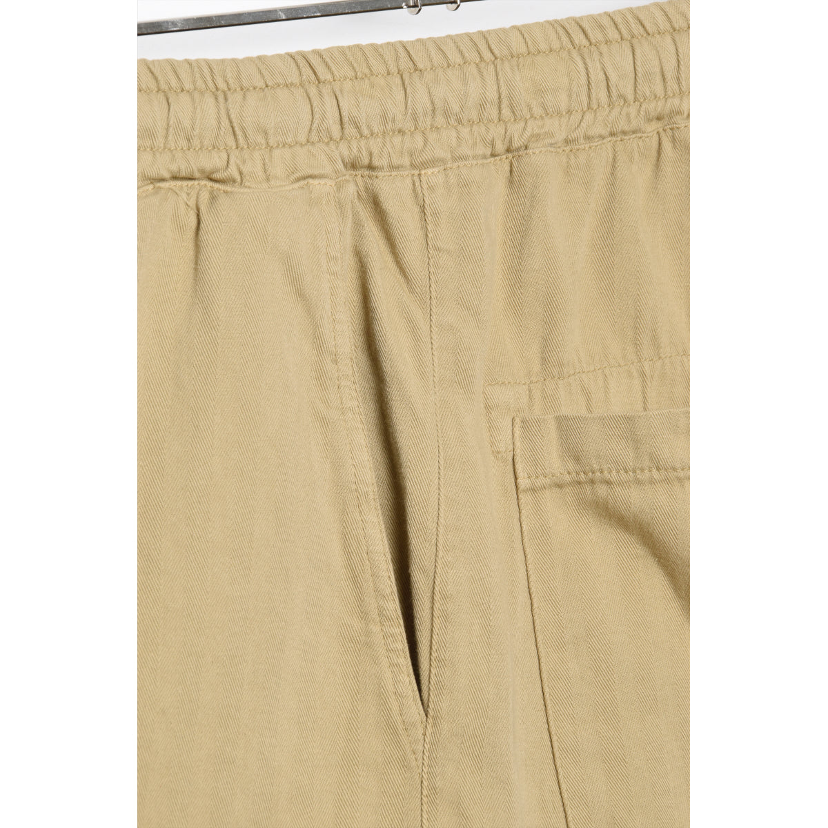 Universal Works Lumber Shorts herringbone cotton sand P28022