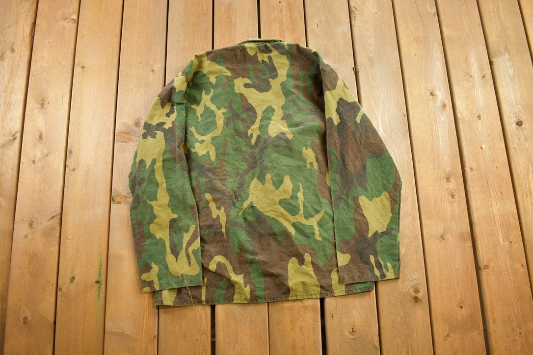 Vintage 1970s Neet Products Camouflage Military Jacket / Zip Up Jacket / Made in USA / Vintage Army / Streetwear Fashion / Army 