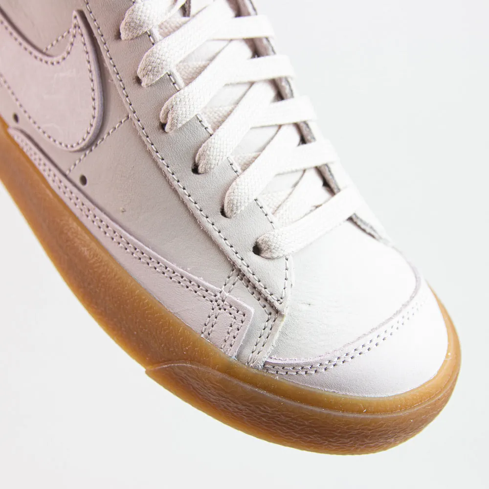 WMNS Blazer Mid PRM MF (Pearl Pink)