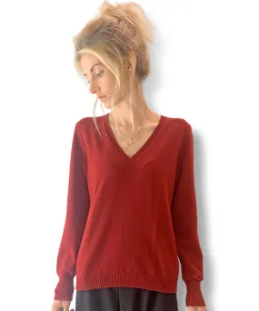 Women’s V-neck sweater