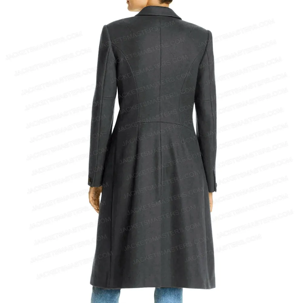 Yellowstone Season 03 Kelly Reilly Coat